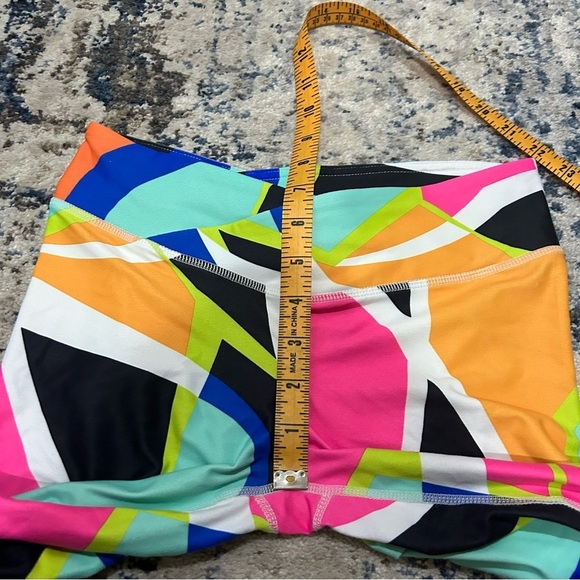 Fabletics WINN Colorful Popsicle Print Mid Rise Capri Size XXS - Picture 9 of 10